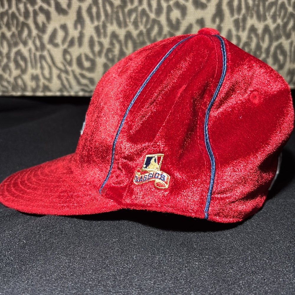 Vintage Boston Red Sox MLB red velvet American Needle Red fitted ball-cap size 7 - Picture 8 of 15